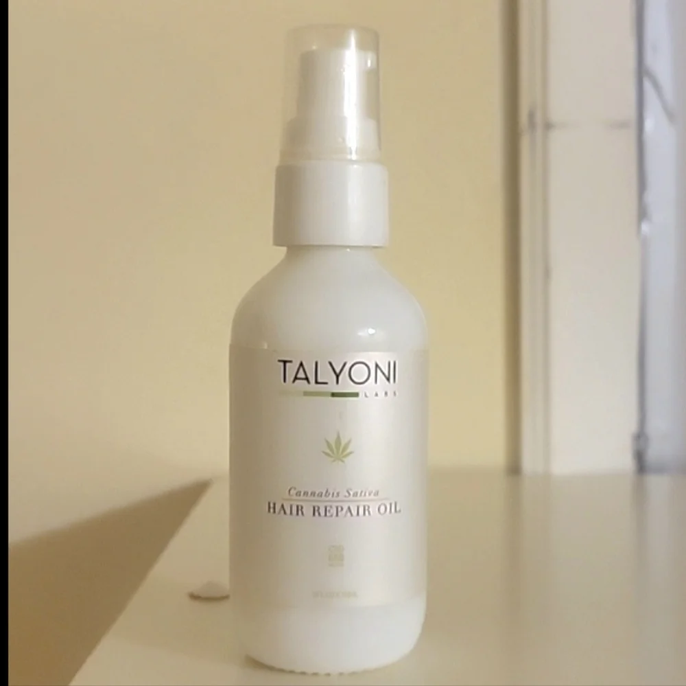 Talyoni labs hair repair treatment leave in oil 850 C B D 2oz NWT